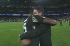 時隔16年重返歐冠四強(qiáng)！賽后槍手眾將擁抱慶祝！