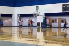 經(jīng)典撤步三分！雷霆全隊(duì)備戰(zhàn)季后賽，SGA加練三分！