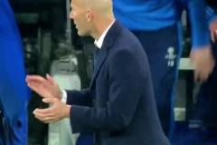 三連冠之路！16年歐冠C羅伯納烏上演帽子戲法！皇馬3-2逆轉狼堡！