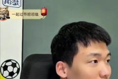 踢滿120分鐘！B費(fèi)午夜仍在老特拉福德球場外與球迷見面??