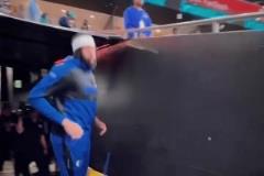 獨行俠球迷：上賽季還是總決賽的球隊，怎么就倒下了呢