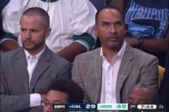 獨(dú)行俠無緣季后賽！自從交易77了，哈里森一直都是這樣的眼神