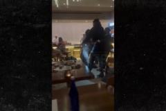 美媒爆料：因被手機強光貼臉照射，德羅贊在壽司店暴揍一男子