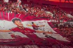 歡迎回歸！海港球迷為武磊制作巨型Tifo