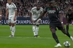 阿森納：少年，從不缺乏從頭再來的勇氣！