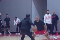 DOPY已在陣中！烏度卡單挑連續(xù)防下伊森、白魔和阿門