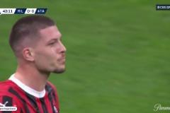 米蘭全場(chǎng)唯一有威脅的射門！約維奇停球轉(zhuǎn)身抽射稍稍偏出！