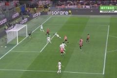 米蘭丟球！亞特蘭大精彩團(tuán)隊(duì)配合！埃德森飛身頭球破門！