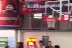 不要相信任何女人，除非那個(gè)女人是我！