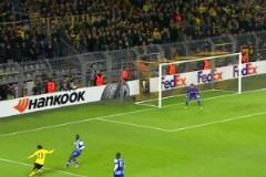 依舊能打！卡西波爾圖時(shí)期面對多特的神撲