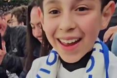 寵粉被姆巴佩寵愛的小球迷，收獲簽名球衣的快樂誰懂