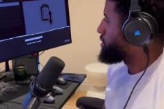 不釣魚改打游戲了無緣季后賽的喬治曬自己打幻獸帕魯