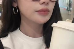 湖人還在戰(zhàn)斗，美娜怎么先放假去了？？