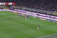 還是他！約維奇門前近距離破門完成雙響，米蘭總比分2球領(lǐng)先