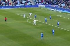 我就擅長這個！本澤馬的另一次經(jīng)典底線過人助攻