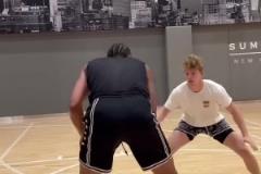 季后賽型球員？截至目前，班凱羅生涯季后賽場均得分為28.56分！