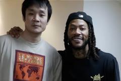 都是被傷病毀了的MVP啊丁彥雨航和羅斯共進(jìn)晚餐回憶往昔