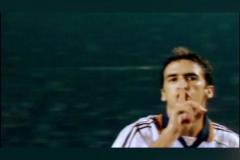 指環(huán)王勞爾經(jīng)典一幕！國家德比進(jìn)球后讓諾坎普9萬人閉嘴！