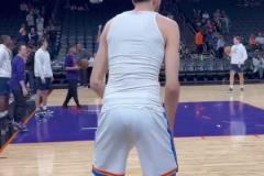 系列賽發(fā)揮出色！近距離看切特的熱身，三分手感真好??！