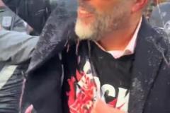 雷瑟海姆成功升冠！死侍扮演者來(lái)到現(xiàn)在助威