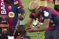 明明自己是孩子亞馬爾奪冠后全程“帶娃”，為這個(gè)家操碎了心