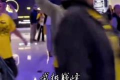 讓一個(gè)巴特勒，勇士依然拿下火箭！賽后勇士球迷慶祝G3勝利