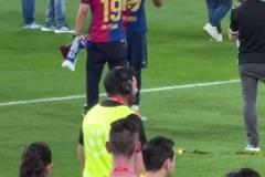 這是父子??亞馬爾和他爸爸就像哥們，真好啊