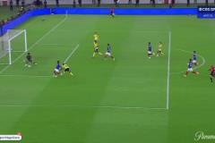 勝利再下一城！奧塔維奧助攻馬內(nèi)爆射近角得手！