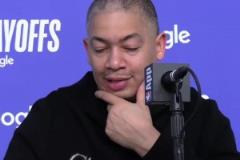 泰倫盧談被絕殺：這個(gè)事我們討論五年了--進(jìn)攻籃板