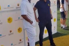 偷襲！小羅做活動(dòng)拍照時(shí)穿襠普約爾