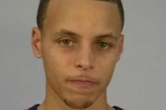 10年庫里談10年后的自己：希望那時候我還在聯(lián)盟 打正確的球