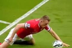 擊穿諾坎普，國米官推預(yù)熱歐冠：勞塔羅能否再次攻破巴薩城門