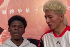 所以你到底是誰？國內(nèi)一位黑人小哥神似愛德華茲！