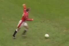 毫不猶豫！索爾斯克亞當(dāng)年戰(zhàn)術(shù)犯規(guī)直紅下場(chǎng)