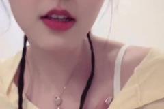 可可愛愛！李月汝手勢(shì)舞：希望你快樂，無論和誰，無論在哪??