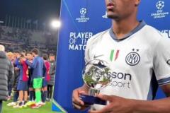 不愧是保養(yǎng)過的泥頭車鄧弗里斯巴薩vs國米全場最佳球員