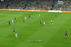 德赫亞看安東尼的眼神里飽含關(guān)切這是曼聯(lián)的好隊(duì)友啊~