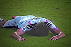 拼命奔跑不放棄的人！結(jié)局定不會(huì)辜負(fù)！