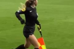 性感又瘋狂國米女球迷！凌亂的姿勢和衣服，這