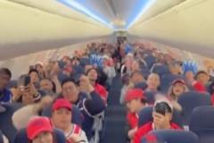 飛到丹佛看這個嘛?？第三節(jié)僅過3分半快船已經(jīng)落后28分