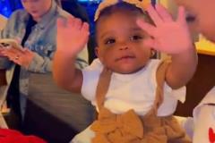 1:1復(fù)刻！華子的小女兒和華子也太像了吧