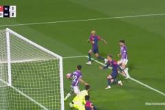 錯失良機！馬丁后點頭球擺渡！亞馬爾打空門遭門線解圍！