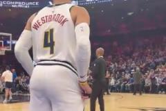 下一輪威少有7個(gè)主場(chǎng)！回顧此前威少登場(chǎng)，受到雷霆全場(chǎng)歡呼！