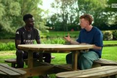 薩卡猛吹亞馬爾：我從未見(jiàn)過(guò)17歲的球員達(dá)到這種水平，太牛逼了