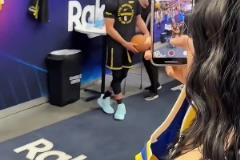 湖已干，船已翻，太陽也早已落山， 現(xiàn)只希望金州不要說晚安