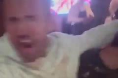 凱恩繼續(xù)更新唱歌視頻：不要擔(dān)心，所有事情都會順利