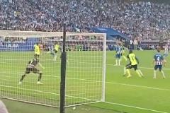 這就是理論上的死角！球迷實拍安東尼世界波絕殺