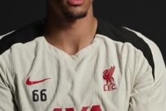 HWG！結(jié)束紅軍生涯夏窗加盟皇馬，一起欣賞阿諾德個人集錦