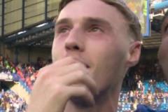 被自己迷倒了？帕爾默賽后看自己進球看的出神