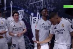 姆總這動作啥意思？中場休息時姆巴佩和維尼修斯在球員通道說笑